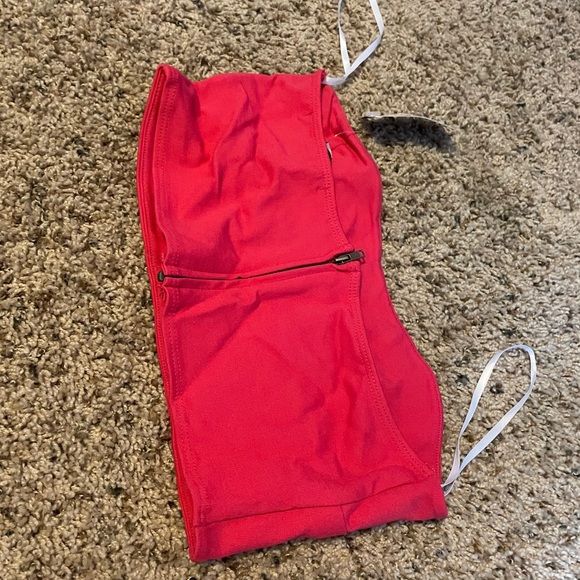 Tube top - Picture 2 of 2